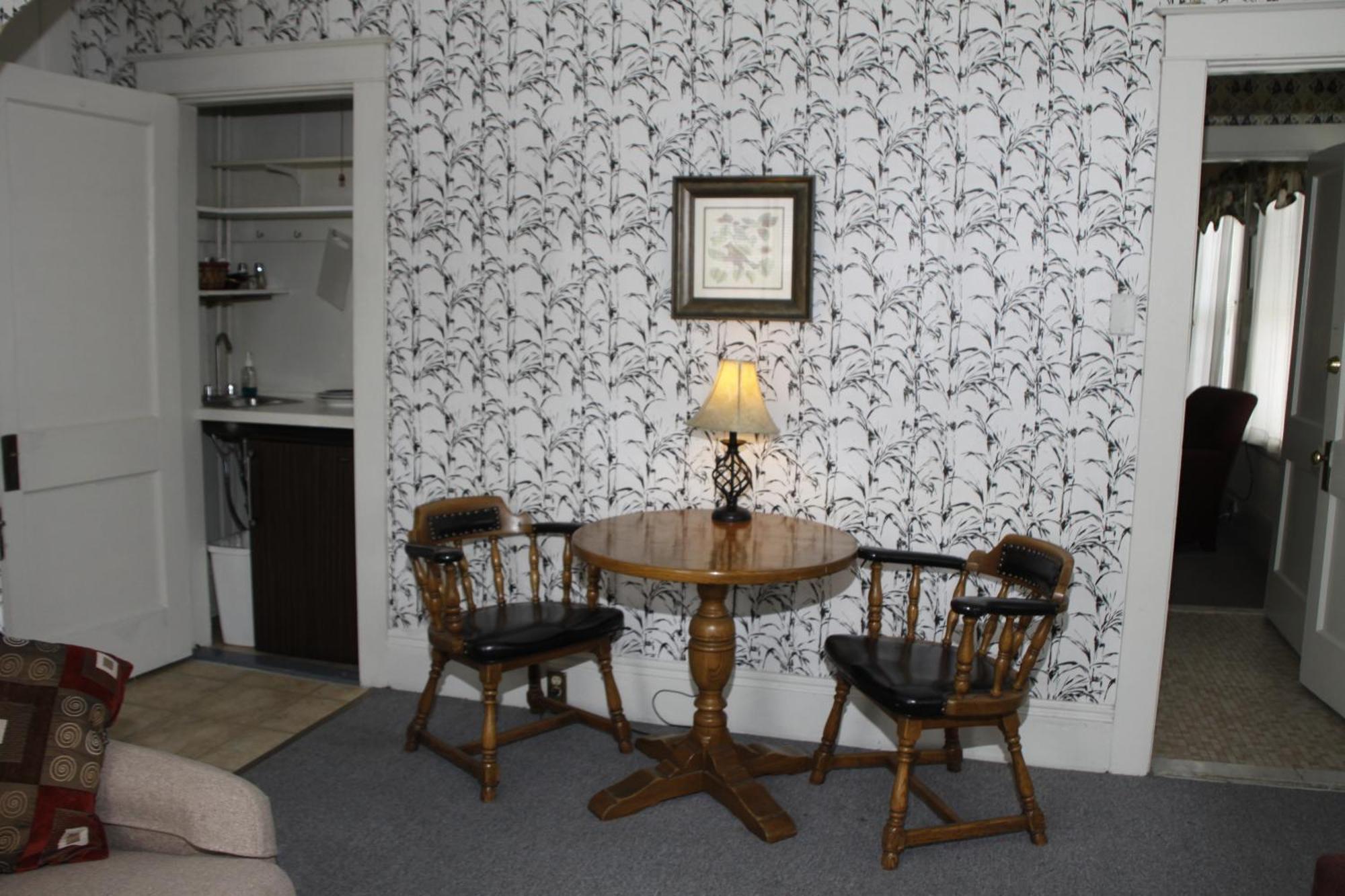 Hotel Coolidge White River Junction Buitenkant foto
