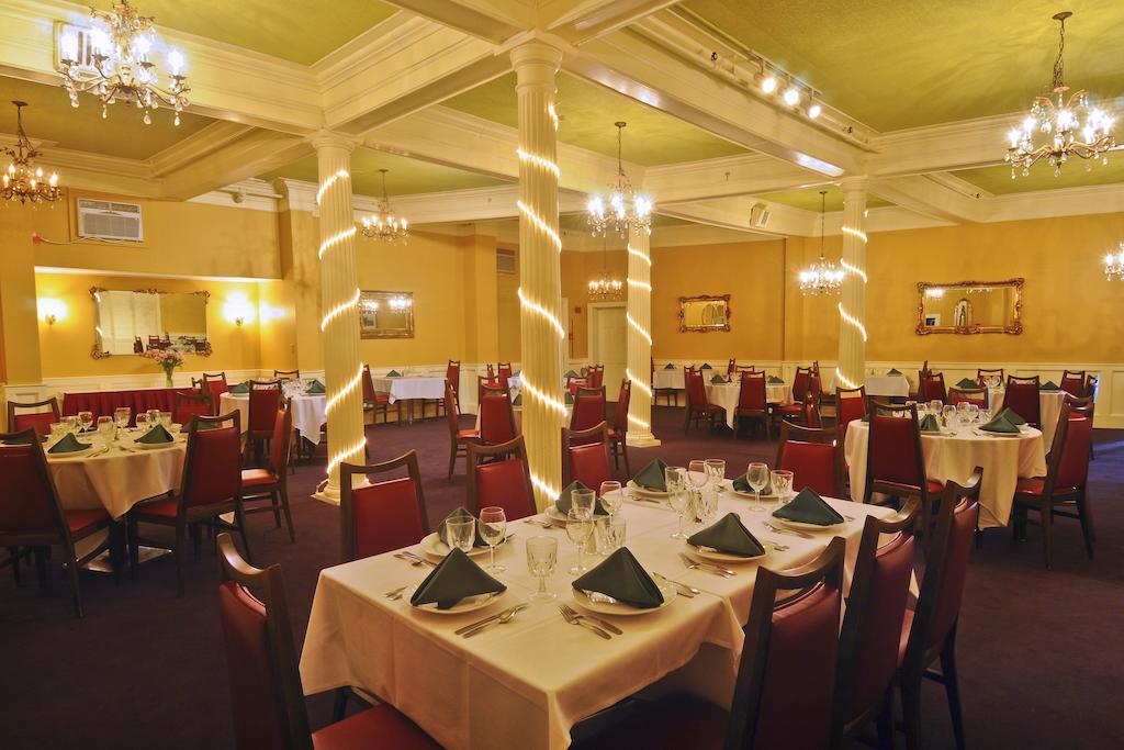 Hotel Coolidge White River Junction Buitenkant foto
